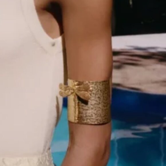 Zara dragonfly cuff jewelry gold with matching earrings dragonfly  NEW bracelet - Picture 4 of 4